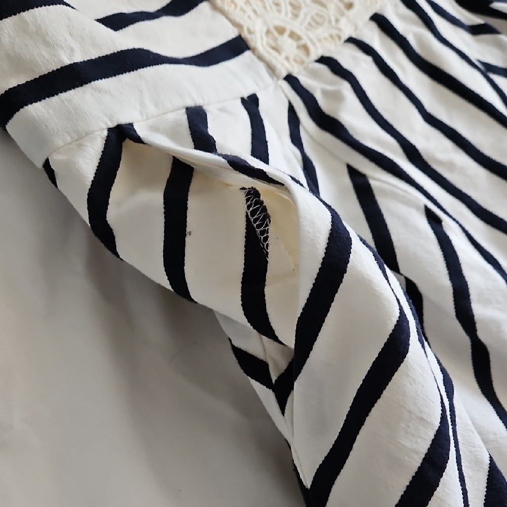 Maeve (Anthro) Black and White Striped Dress with Cream Lace - Picture 4 of 16